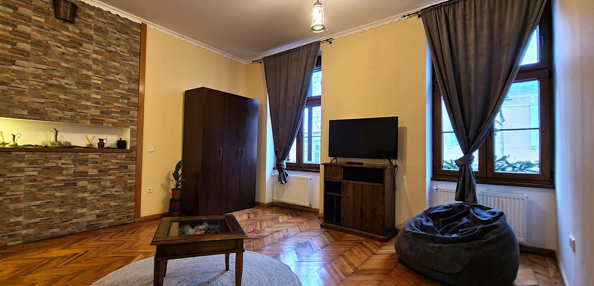Schei Apartments Брашов Екстериор снимка